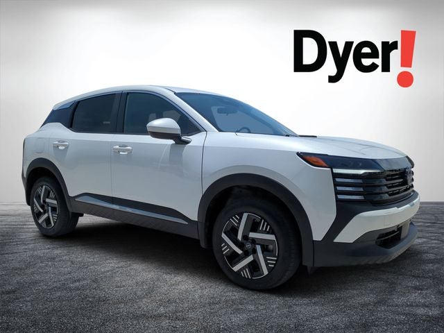 2025 Nissan Kicks SV in Aspen White Tricoat — front three-quarter view