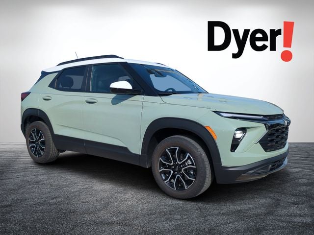 2024 Chevrolet TrailBlazer ACTIV in Cacti Green — front three-quarter view